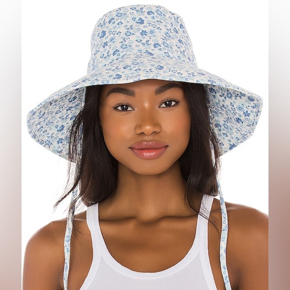 Lack Of Color Blue floral Wide-Brimmed bucket Hat